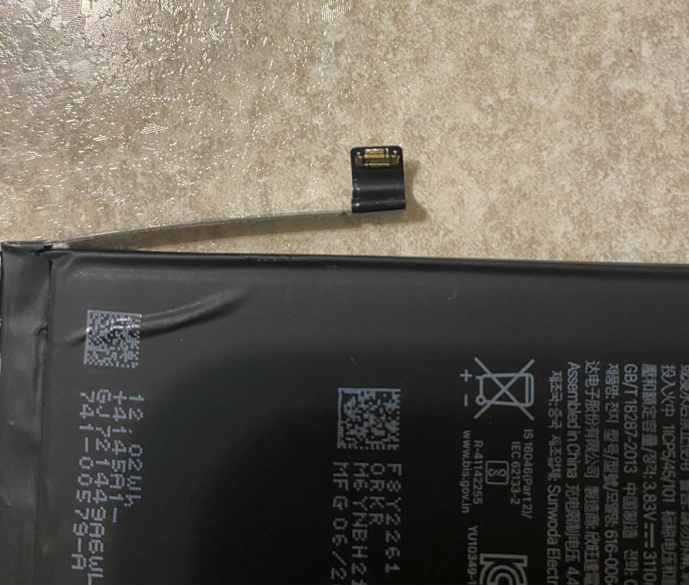 Оригінальний акумулятор apple iphone 11 (84%)