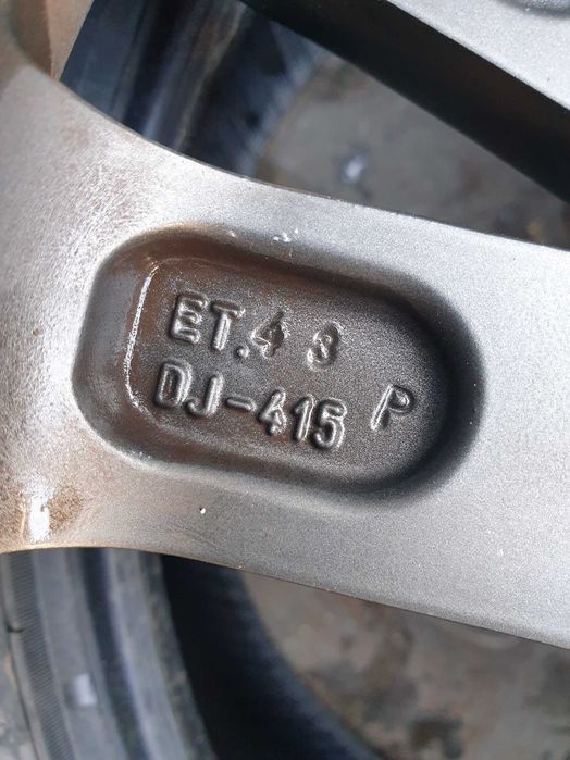 Felgi aluminiowe Peugeot 18" 5x108 8j et48 Citroen Ford Volvo itp.