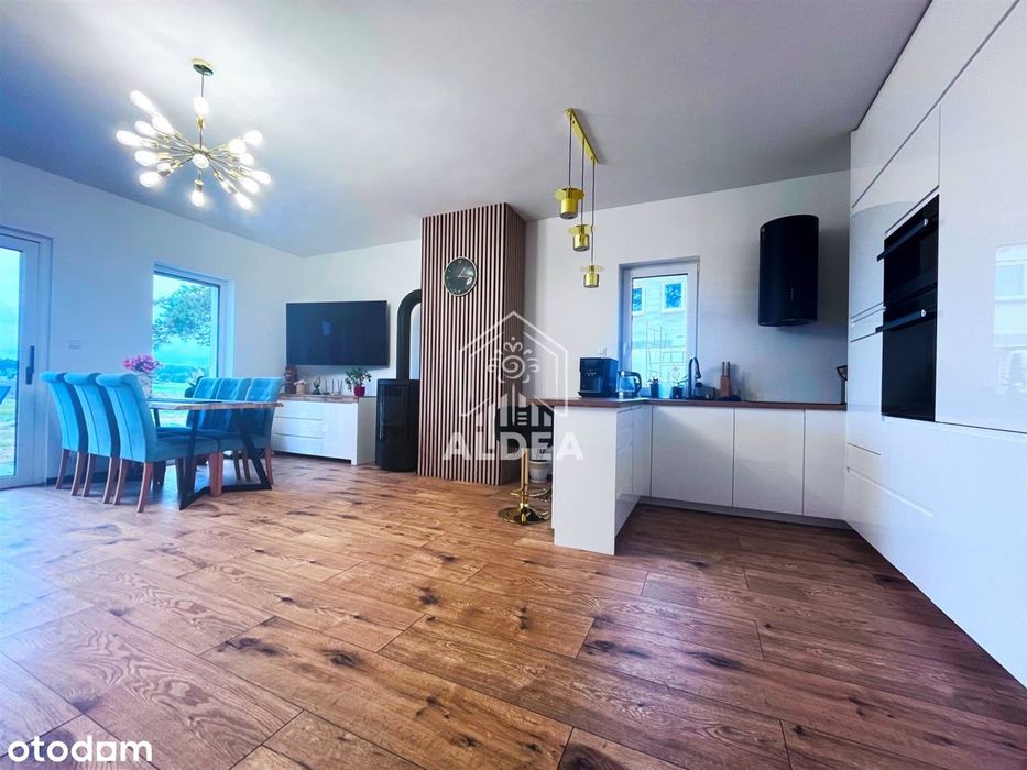 Nowoczesny dom wolnostojący w Nowym Dąbiu