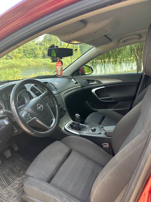 Продам авто Опель Инсигния insignia