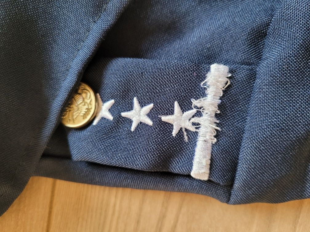 Strój policjanta 3-4 latka