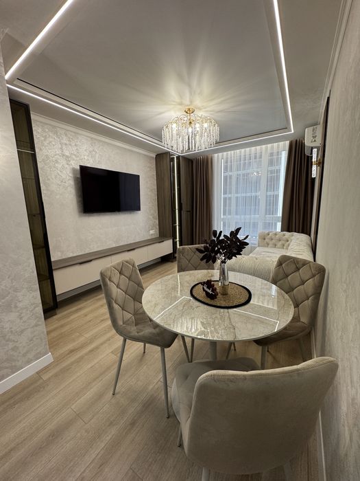 Продам вишукану 2-кімнатну квартиру ЖК Паркова Алея