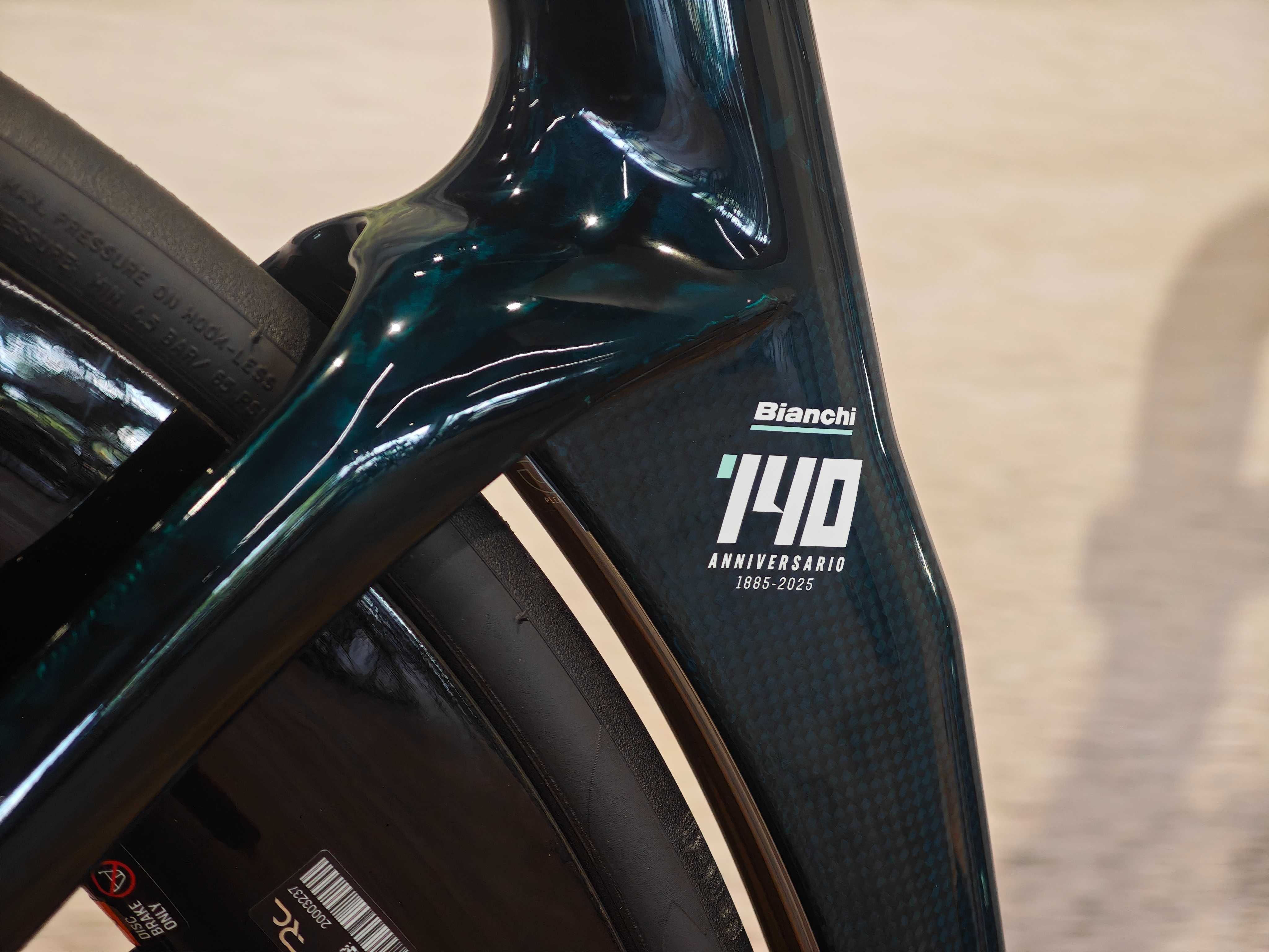Nowy rower szosowy Bianchi Oltre RC 140th Dura-Ace RATY 0% VELOPOLIS