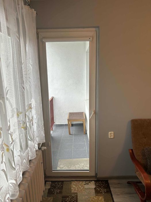2 pokoje, oddzielna kuchnia, centrum Rumi