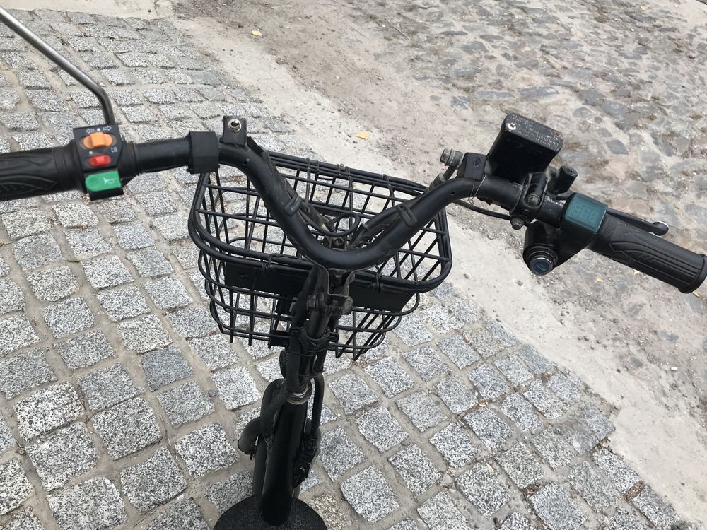 ППродам электро самокат