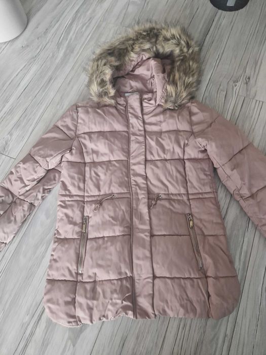 Reserved damska kurtka beżowa z futerkiem r.40 L beżowa