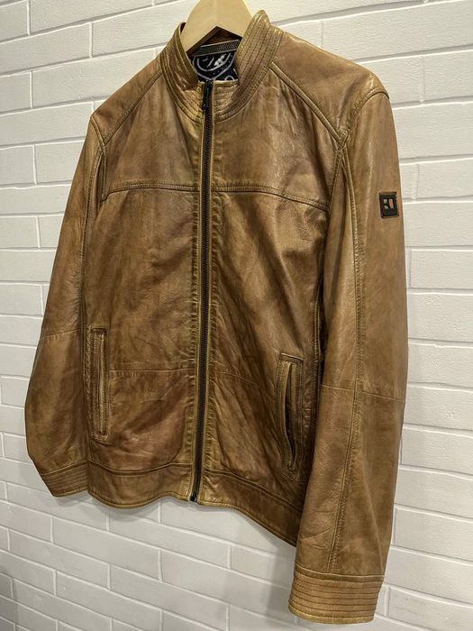 Шкіряна куртка Hugo Boss чоловіча оригінал