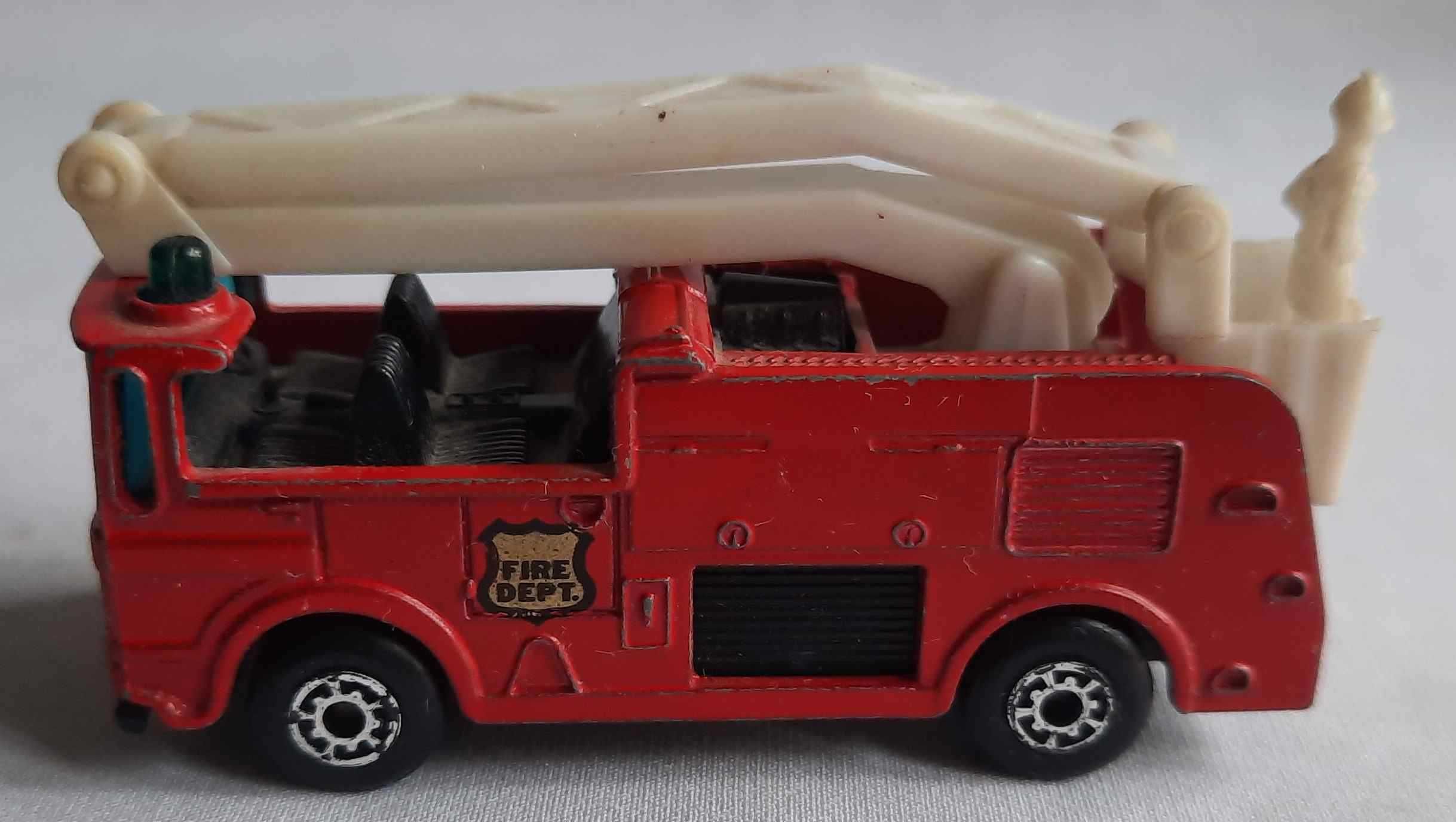 Straż Pożarna MATCHBOX Wóz Strażacki Snorkel Vintage 1981