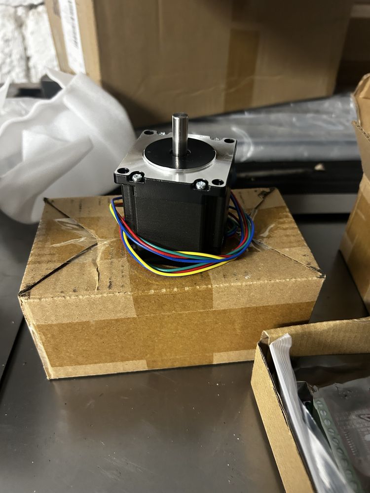 Nema 23 + plyta główna cnc ploter diy