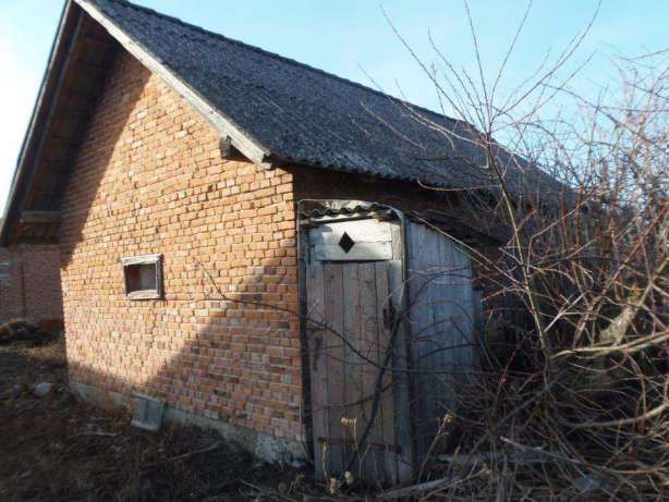 Цегляний будинок - Львівська обл. Бродівський рн. с. Лугове вул.Бузов