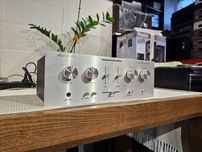 Підсилювач Marantz 1050