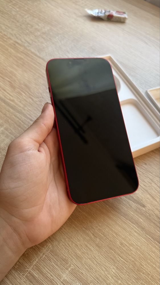 iPhone 13 (128GB)