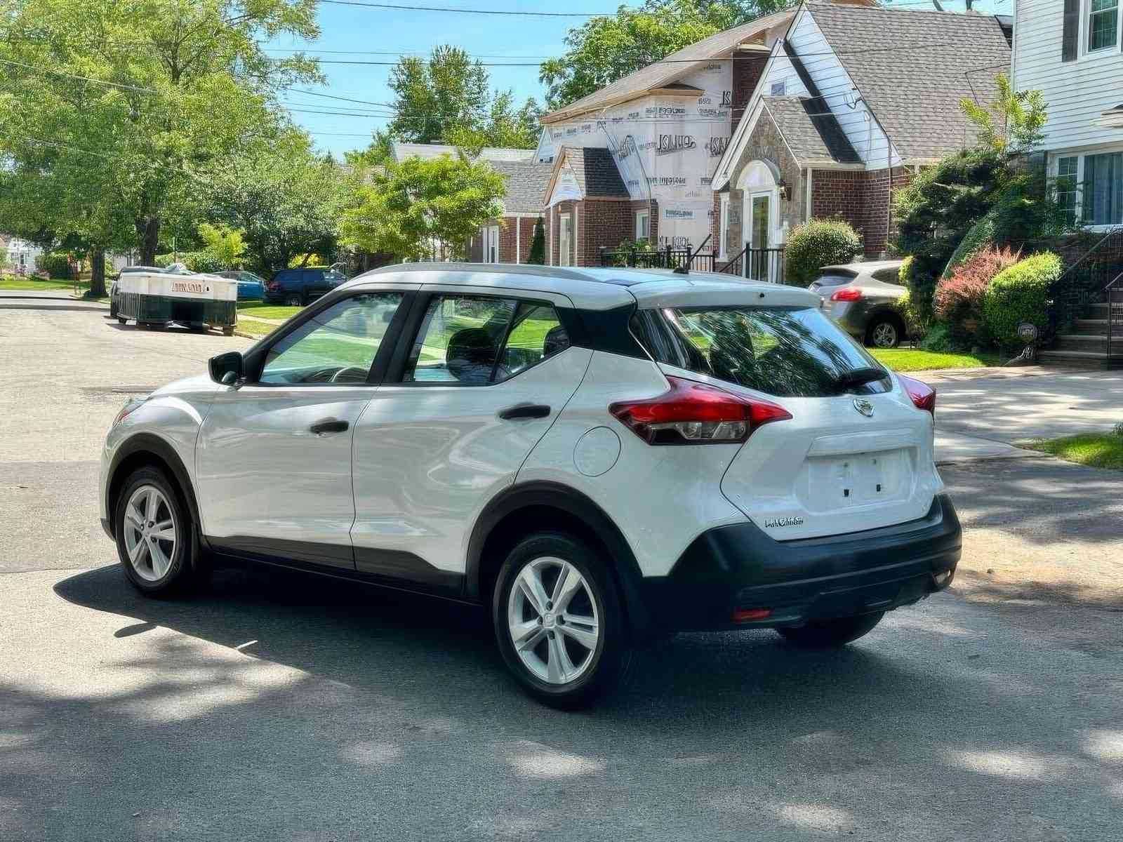 2018    Nissan Kicks