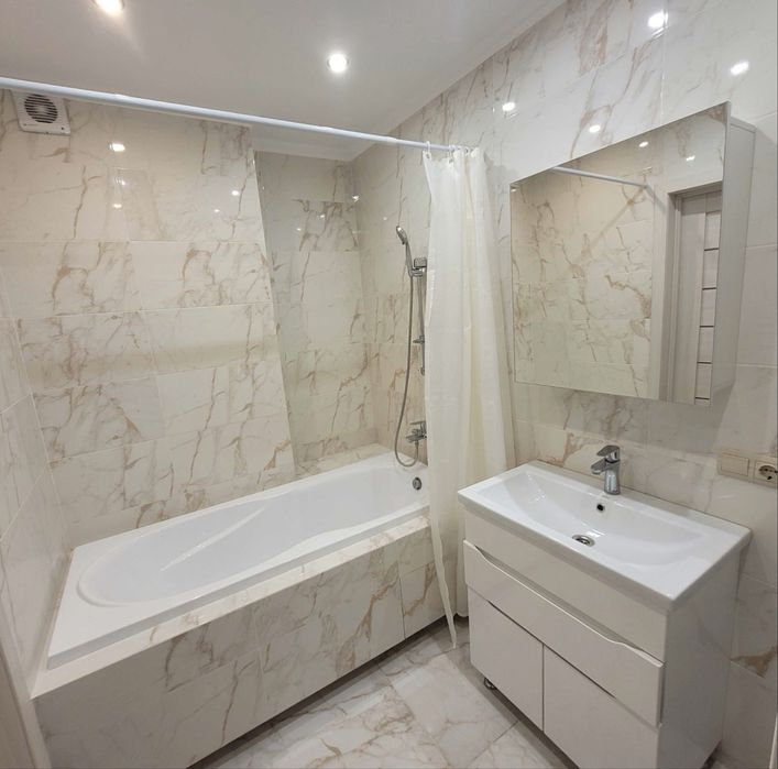 1к квартира! ЖК Авангард , м. Виставковий Центр ,генератор