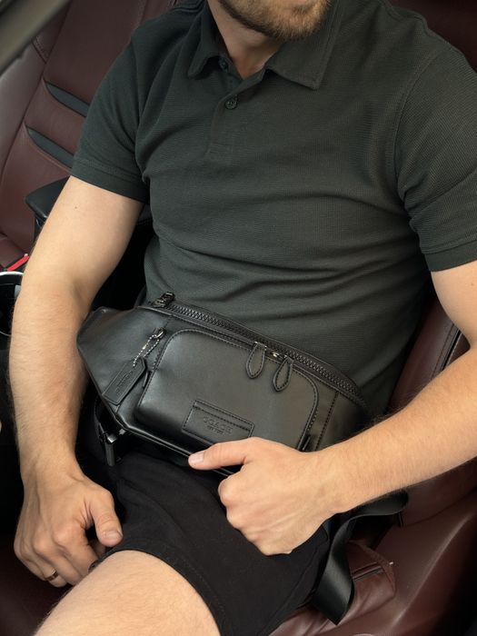 Сумка чоловіча на пояс Соach Track Belt Bag Smooth Skin Black
