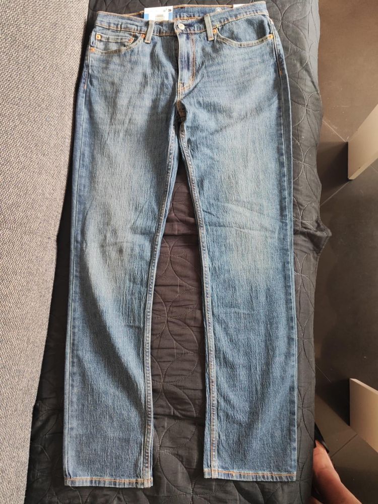 Spodnie męskie Levi's Strauss.