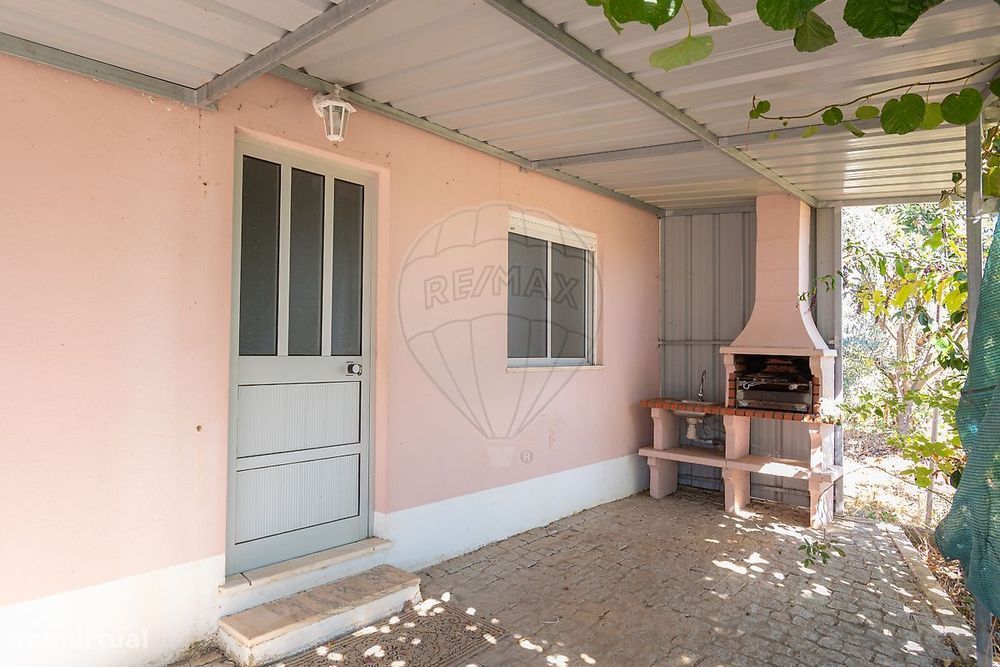 Moradia T4 para venda