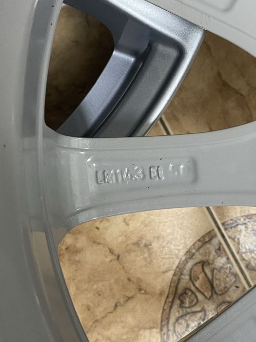 Диски R16 , 5/114.3 , ET50 , 7J*16H2 , KBA50527