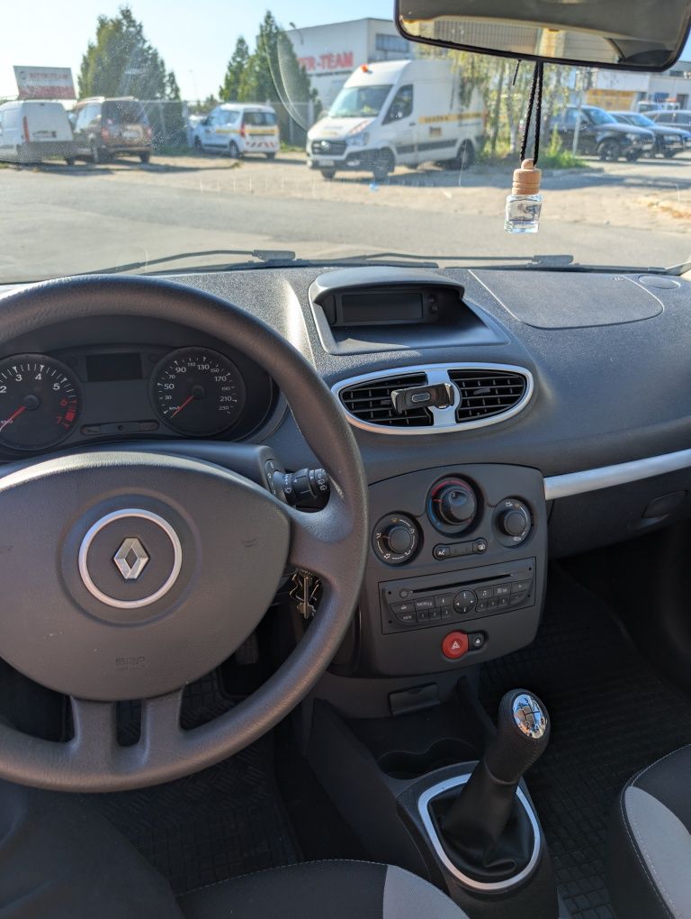 Renault Clio III • Benzyna 1.2 • 130kkm • Zadbany