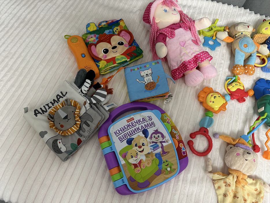 Набір іграшок для найменших діток