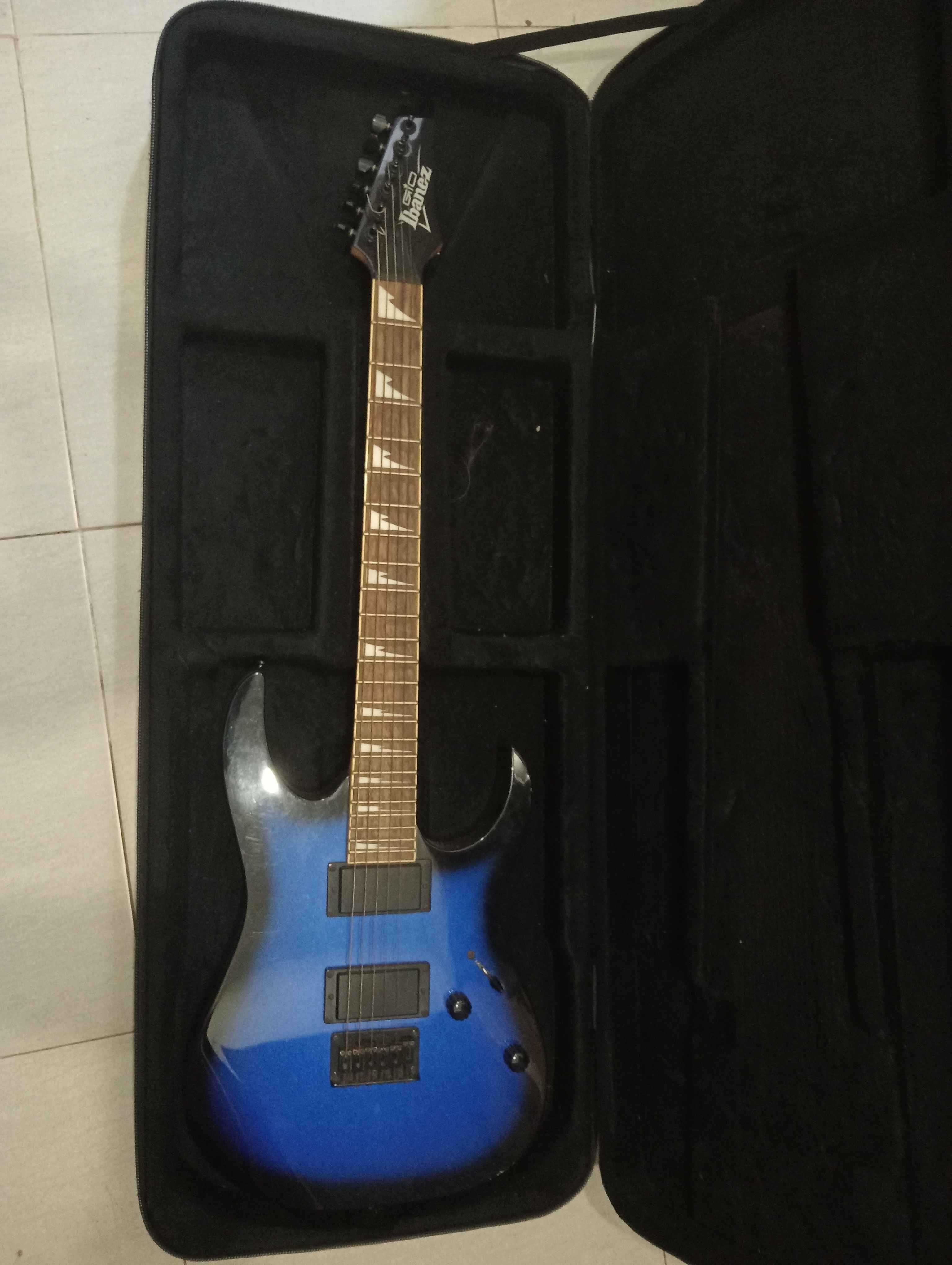 Guitarra Ibanez Azul