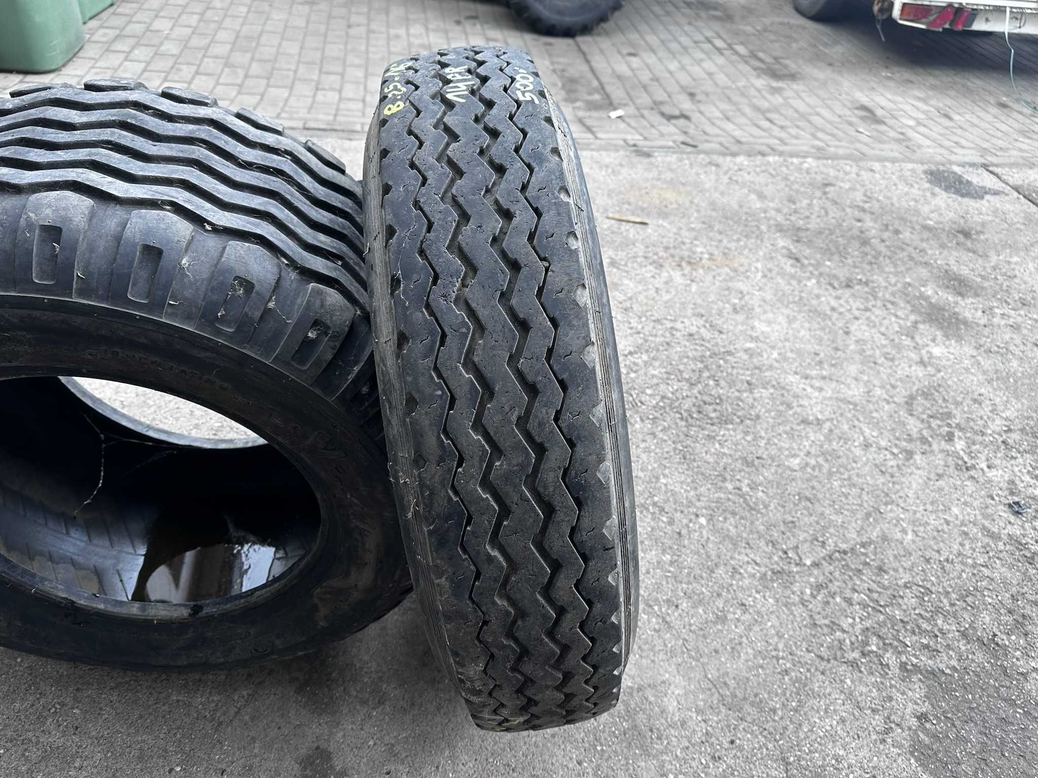 Opona Ciężarowa Naczepa Przyczepa 8.25R16 8.25-16 8,25X16 UNIROYAL