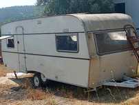 Caravana para reconstruir