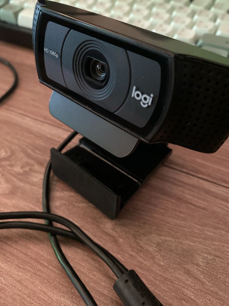 Веб-камера LOGITECH C920 HD PRO
