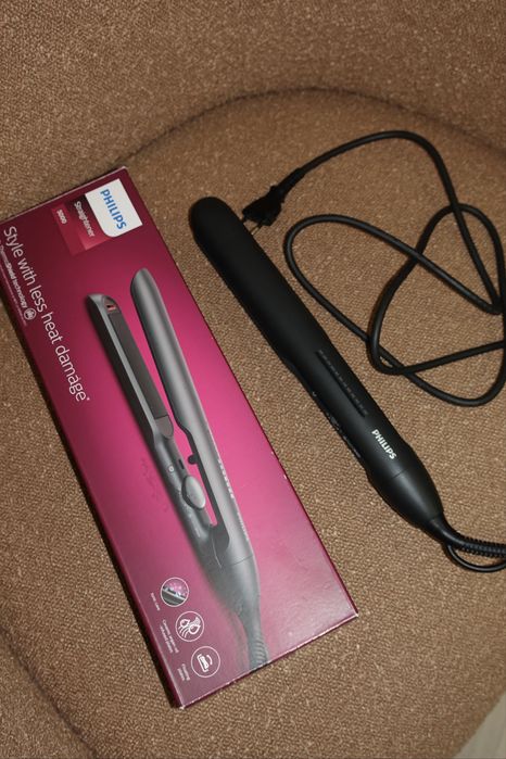 Стайлер-вирівнювач Philips 5000, праска для волосся/плойка/стайлер