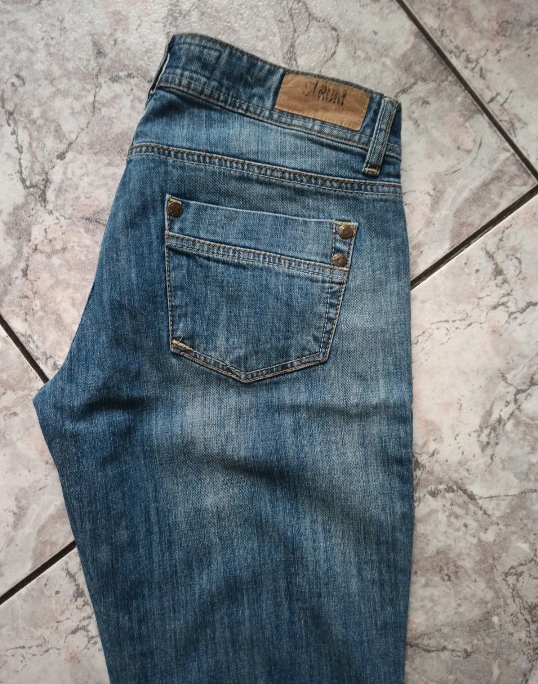 Damskie jeansy dzwony baggy vintage 90s