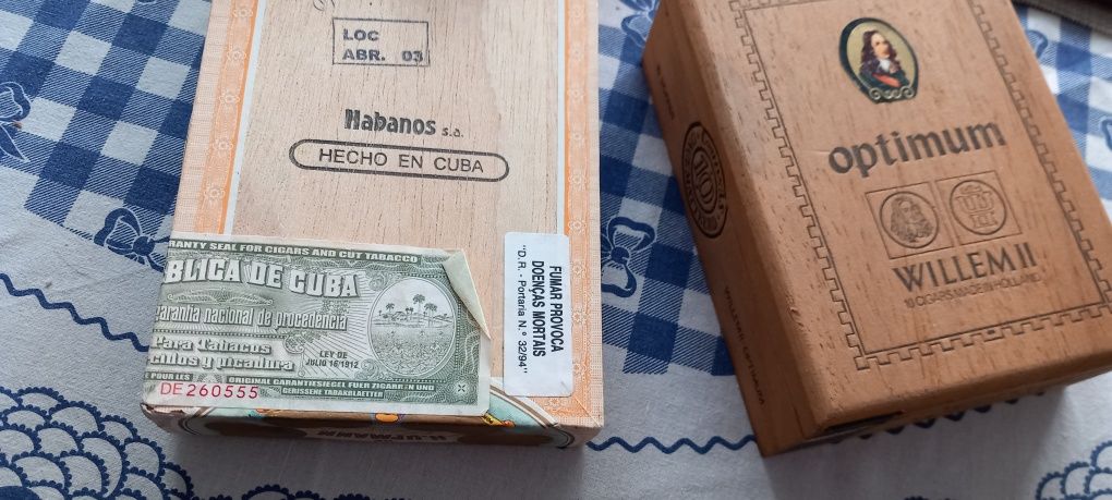 caixas de charutus Havana antigos