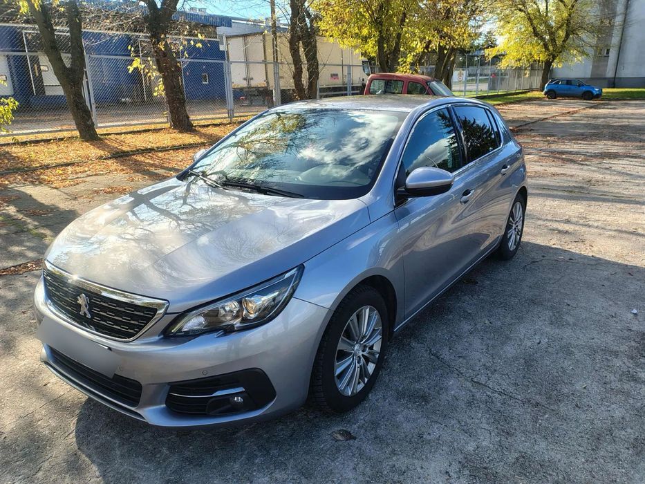 Peugeot 308 Salon Polska