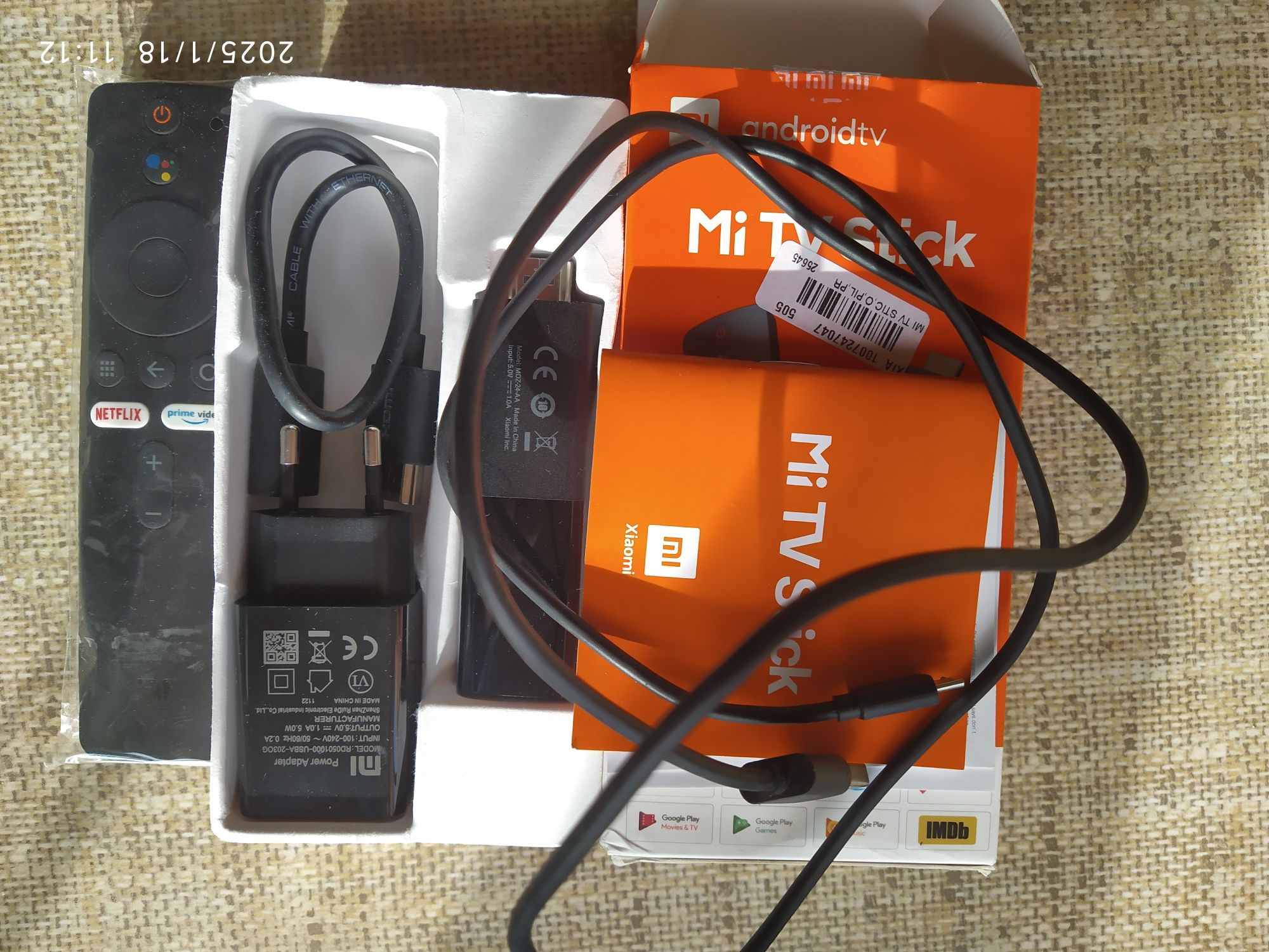 Андроид смарт приставка Xiaomi mi TV stick (MDZ-24-AA)