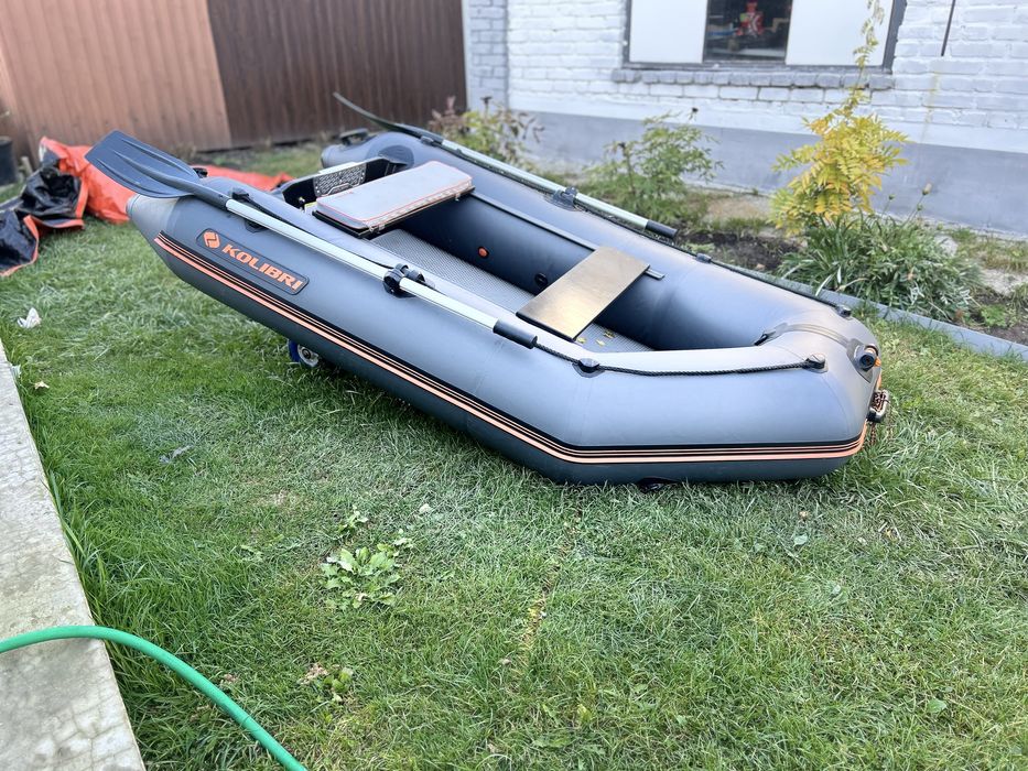 Колібрі КМ-260Д профі ( km-260 D Profi) Лодка надувна , човен