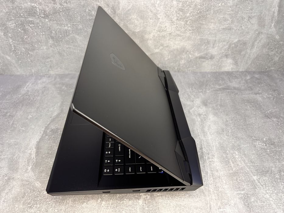 MSI GP66 Leopard i7 RTX 3080 16gb/1Tb