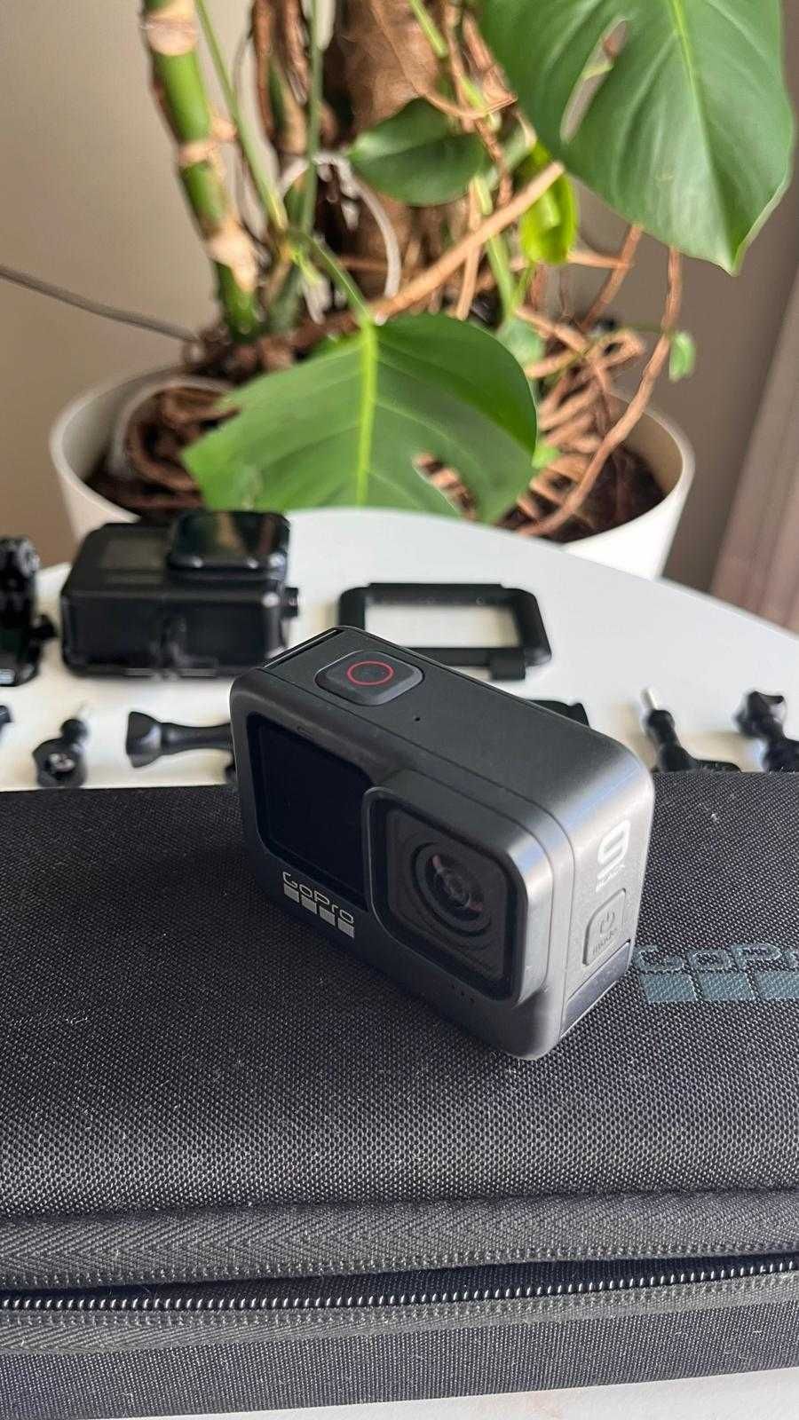GoPro Hero 9 Black + Estojo + Caixa de mergulho (-40m) – Impecável