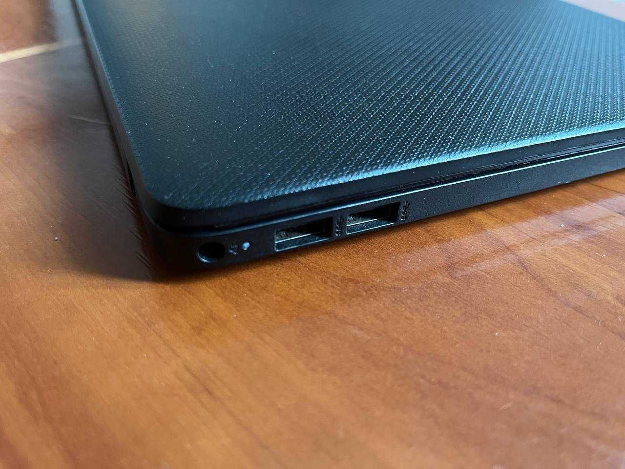 Laptop HP 15s Ryzen 5-5500/32GB/960/IPS/Black