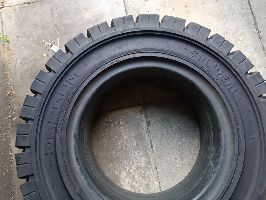 Opony 7.5-15  pełne ,Solideal Magnum -,wózek widłowy,