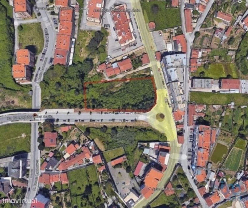 Terreno em Oliveira De Azeméis, Santiago De Riba-Ul, Ul, Macinhata Da