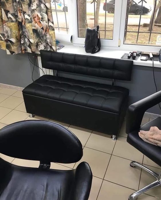 Диван.Для зоны ожидания.Кухня,балкон,офис