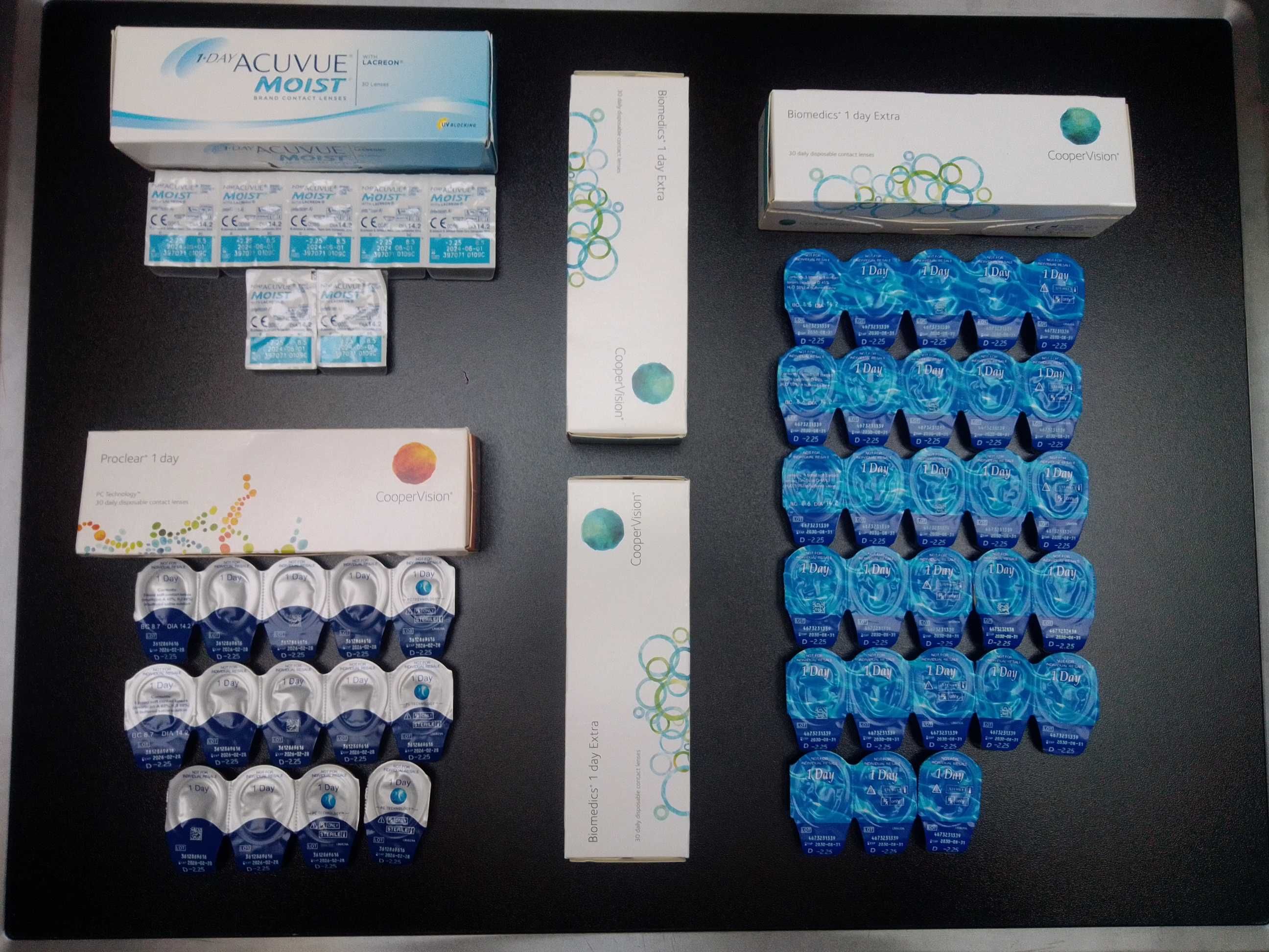 soczewki 1 day -2.25 CooperVision Biomedics / Proclear / ACUVUE MOIST