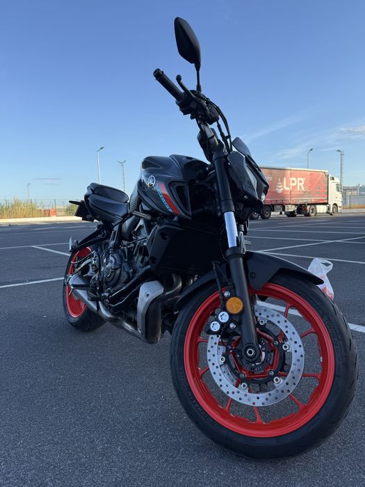 Motociclo MT-07 yamaha