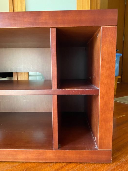 Móvel de TV usado em muito bom estado