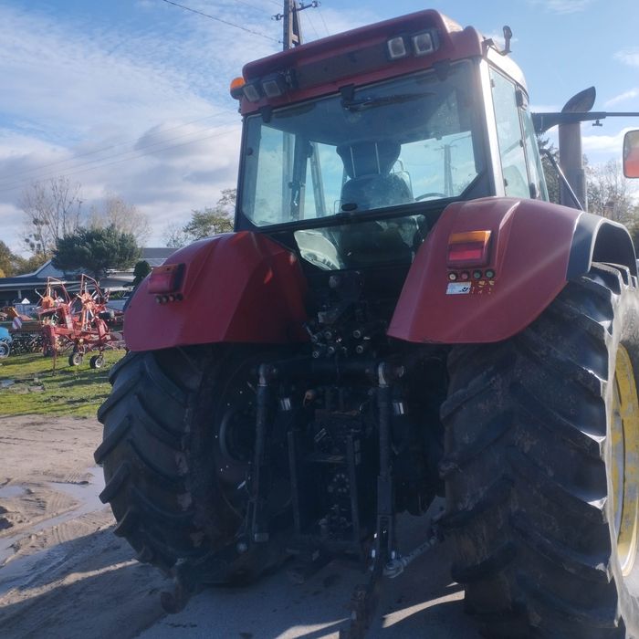 Ciągnik Case cvx 170 rok2001