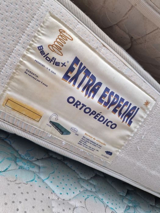 Cama+ estrado+ colchão