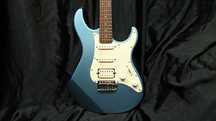 Gitara elektryczna Yamaha Pacifica 112 podrasowana z pokrowcem