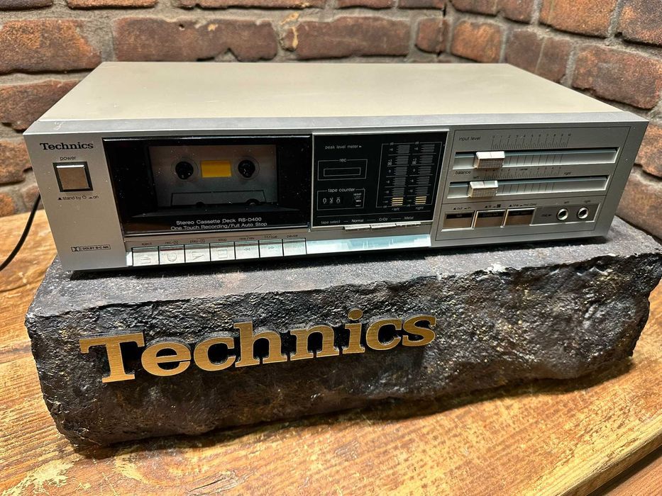Magnetofon Technics RS-D 400