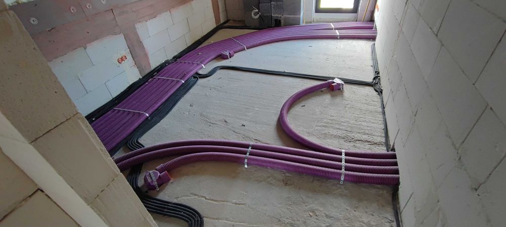 Elektryk, Instalacje elektryczne