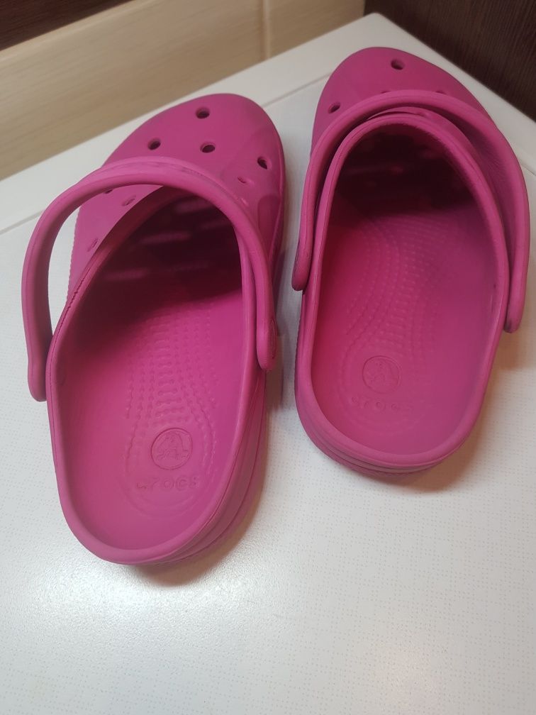 Взуття CROCS розмір 2.