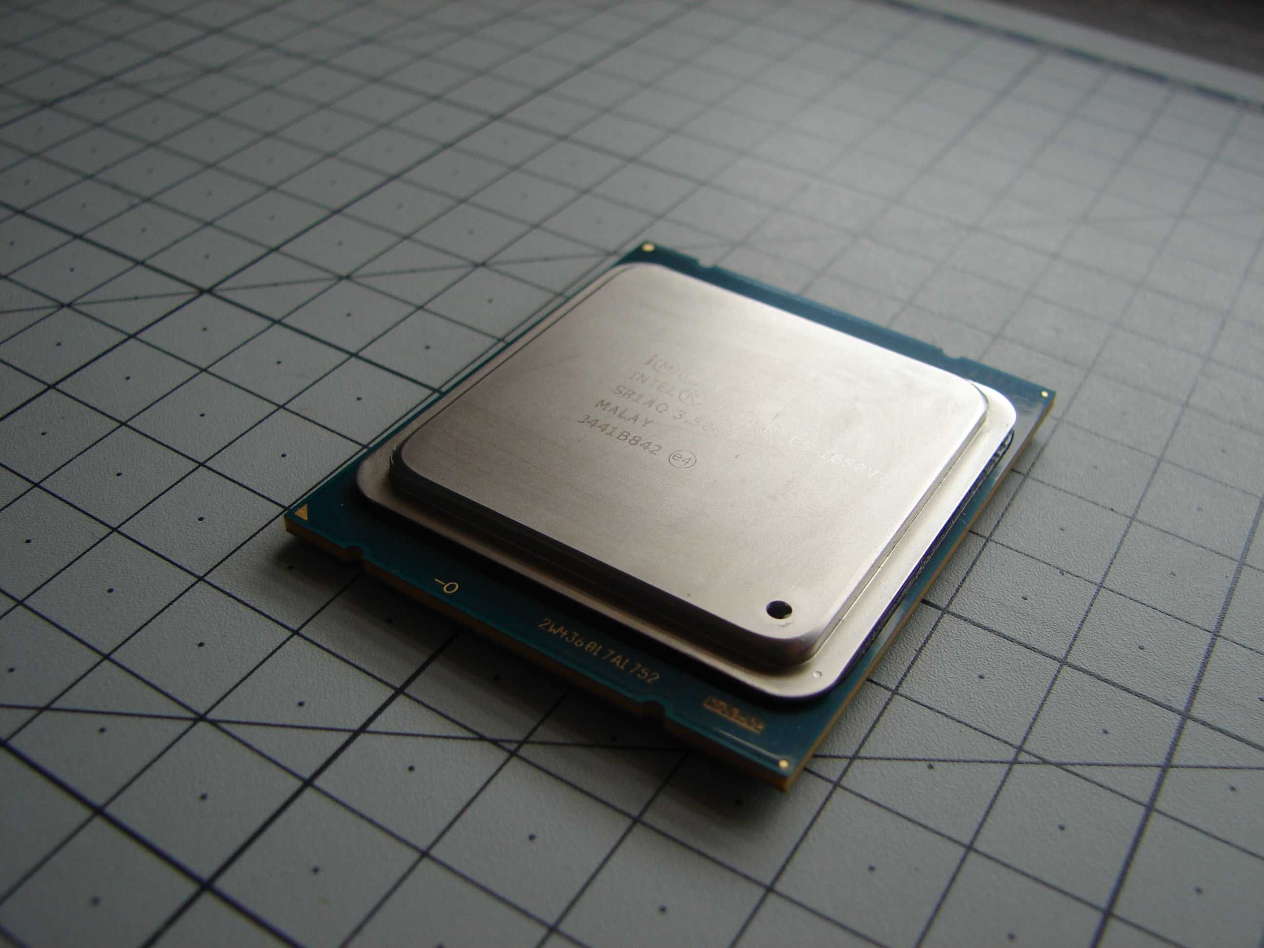 Procesor Intel Xeon E5-1650 V2 3.5GHz 2011 SR1AQ